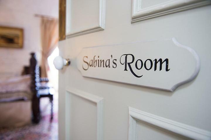 Ross Castle B&B Oldcastle ภายนอก รูปภาพ