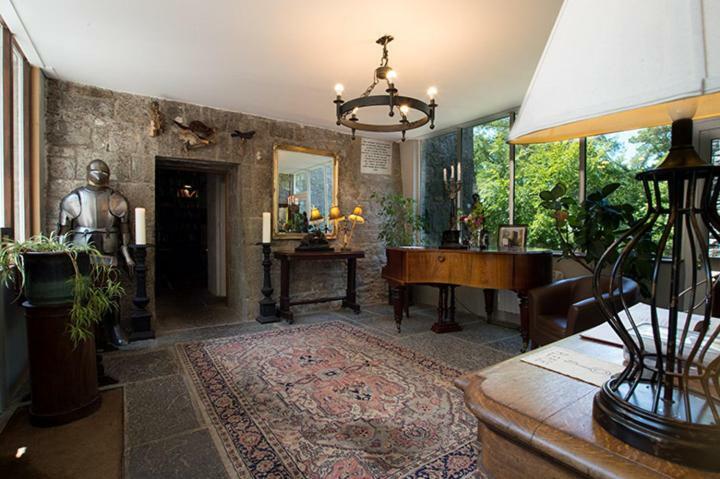 Ross Castle B&B Oldcastle ภายนอก รูปภาพ
