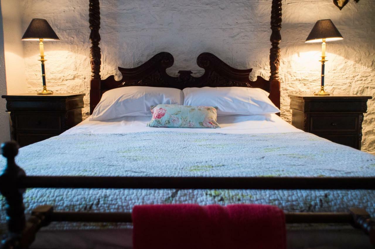 Ross Castle B&B Oldcastle ภายนอก รูปภาพ